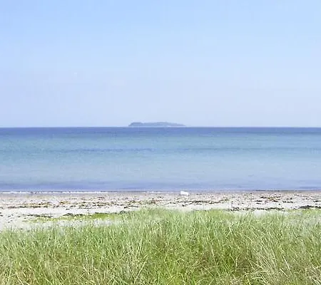 Three-bedroom Holiday In 52 Feriehus