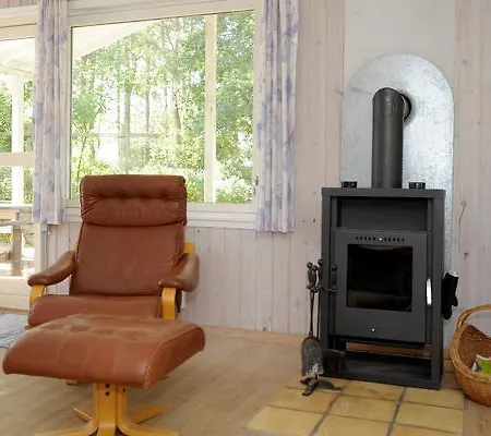 Feriehus Three-bedroom Holiday In 52